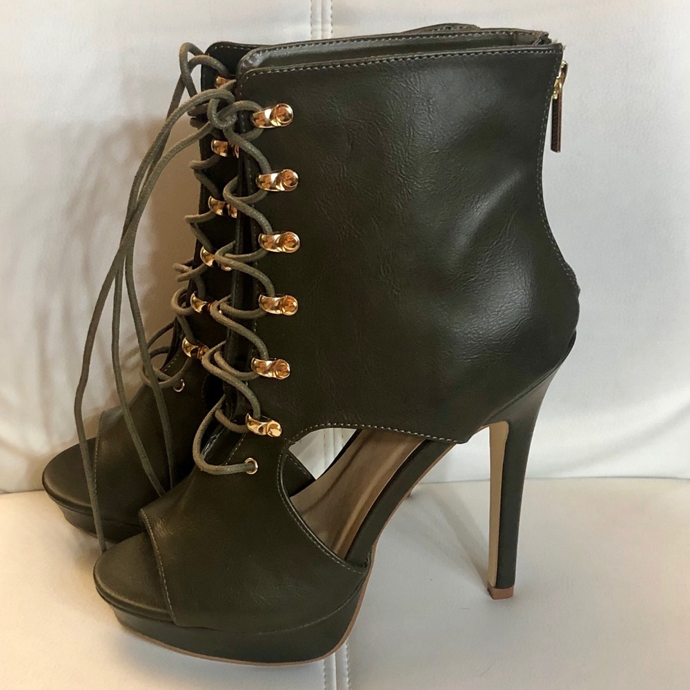 Worn once dark olive green heeled open toe boots